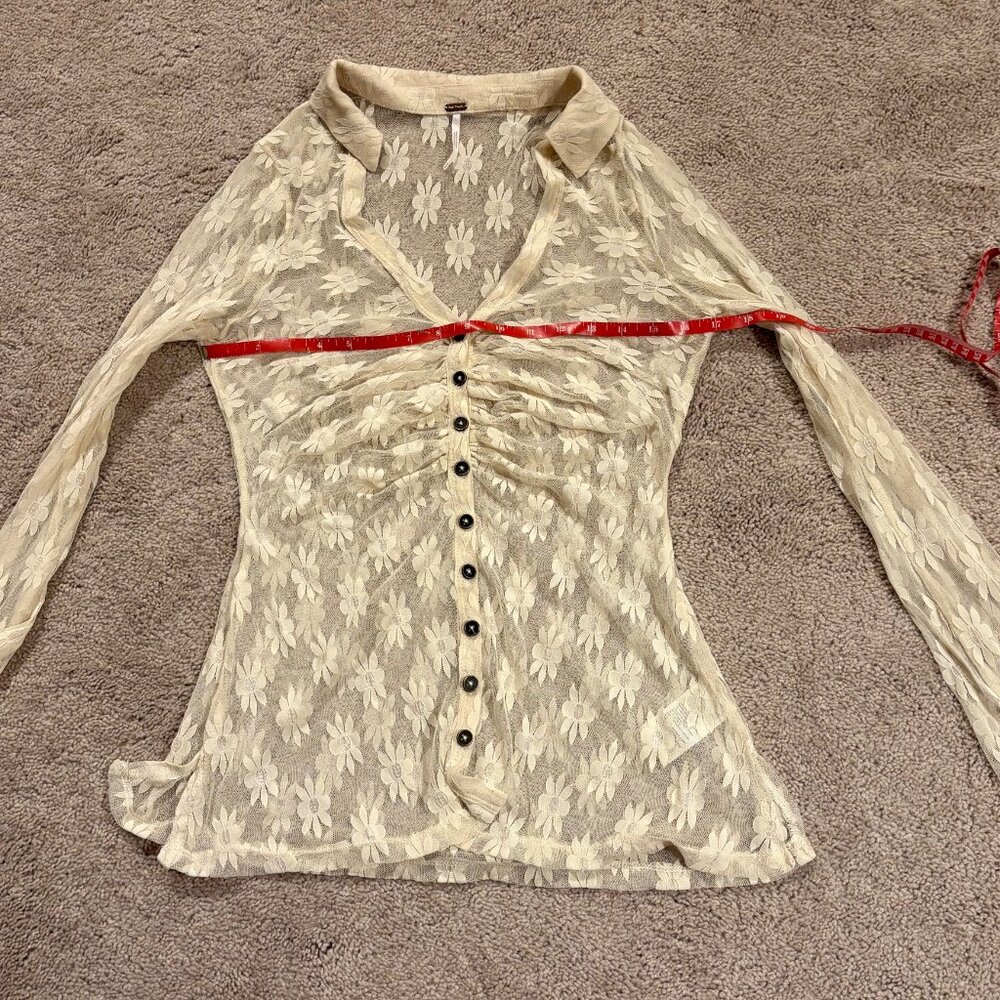 FREE PEOPLE Flower Fields Sheer Button-Front Shirt - Beige - Sz M - Picture 8 of 9
